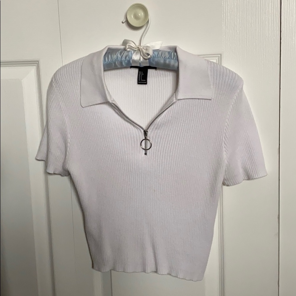 Cropped t-shirt sweater